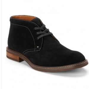 Vionic Chase Waterproof Chukka Boot